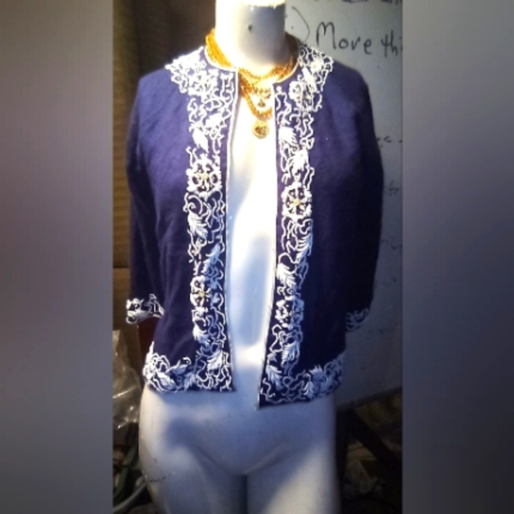 Blue and beaded sweater vintage